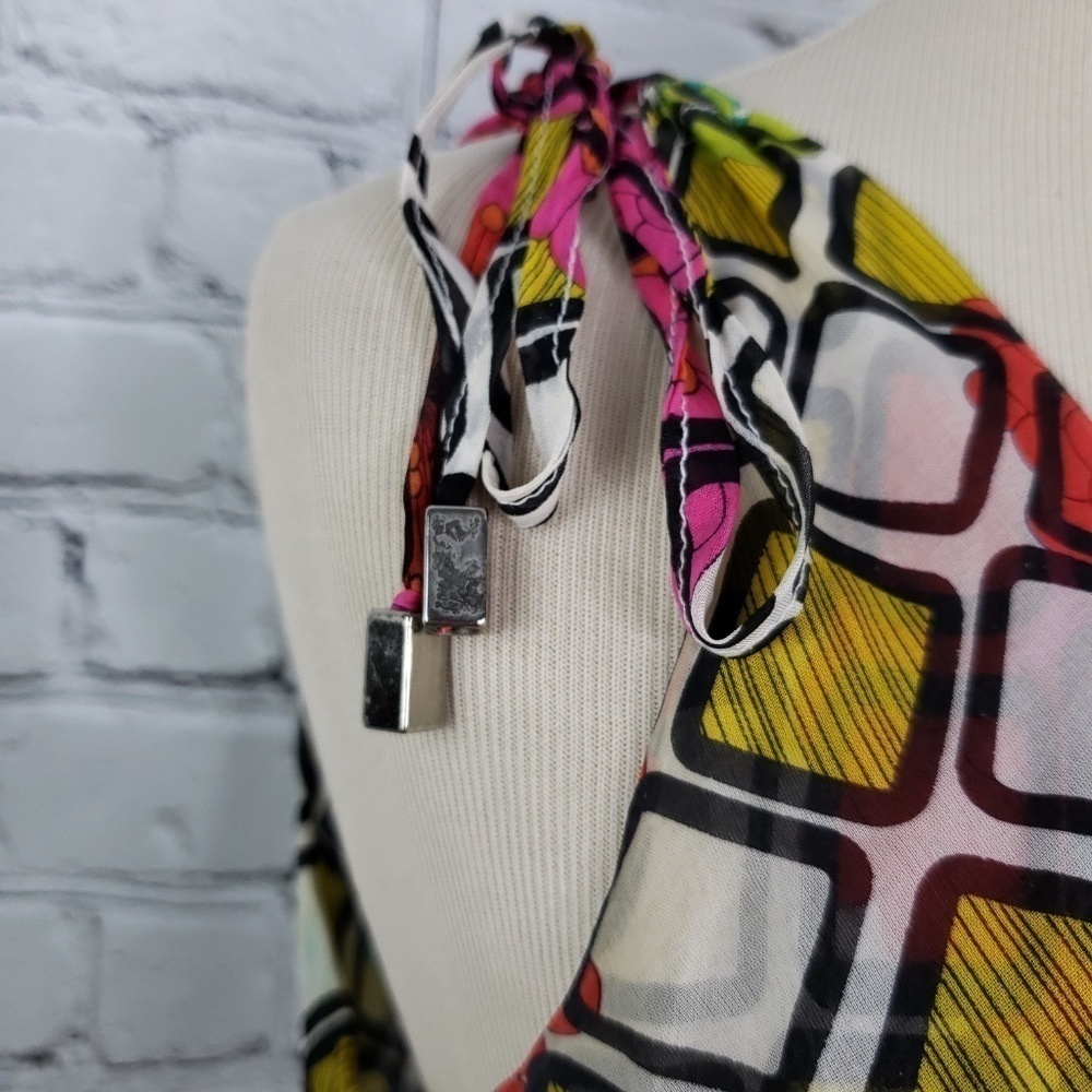 Trina Turk geometric 100% silk shoulder tie tunic size XS - Picture 3 of 7